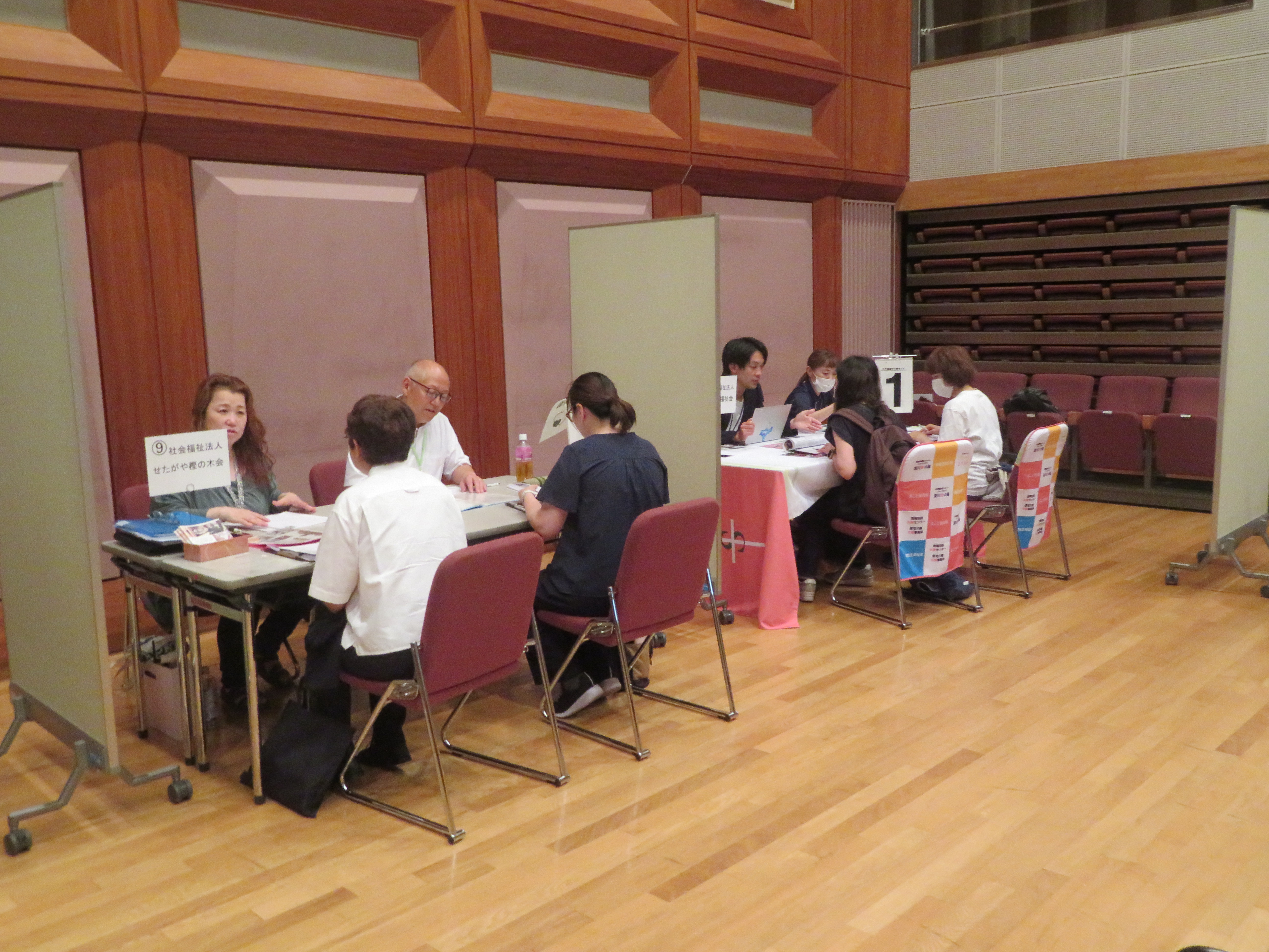相談・面接会の様子②